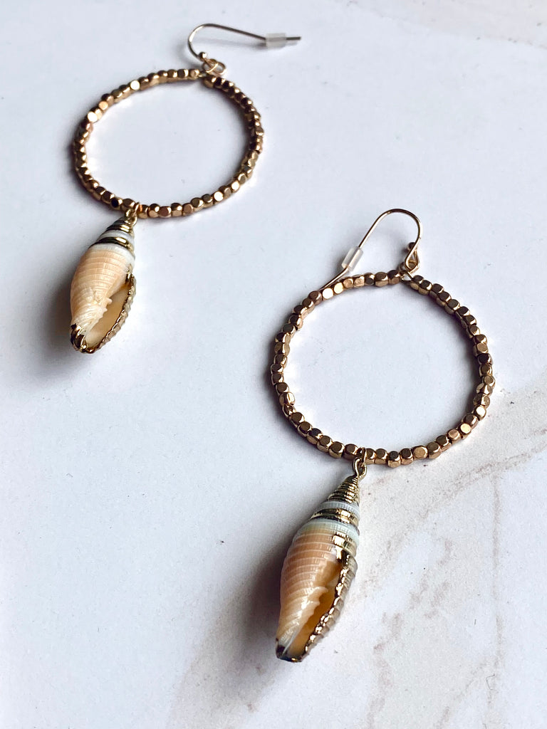 Concha Earrings