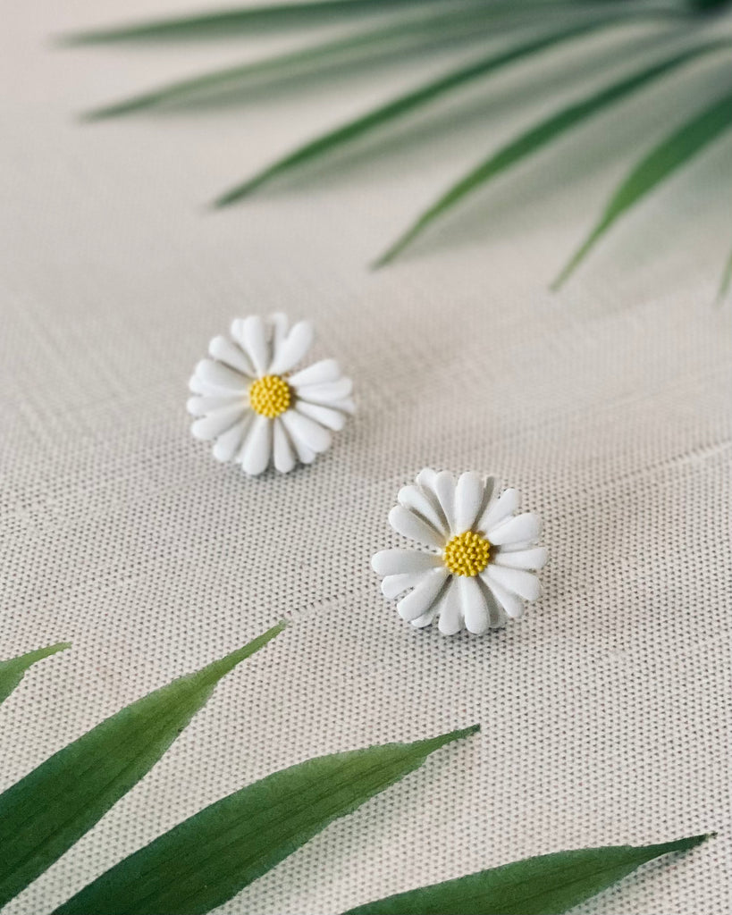Daisy Stud Earrings
