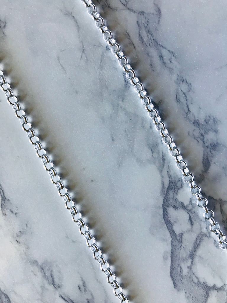 Silver Pearl Glasses Necklace