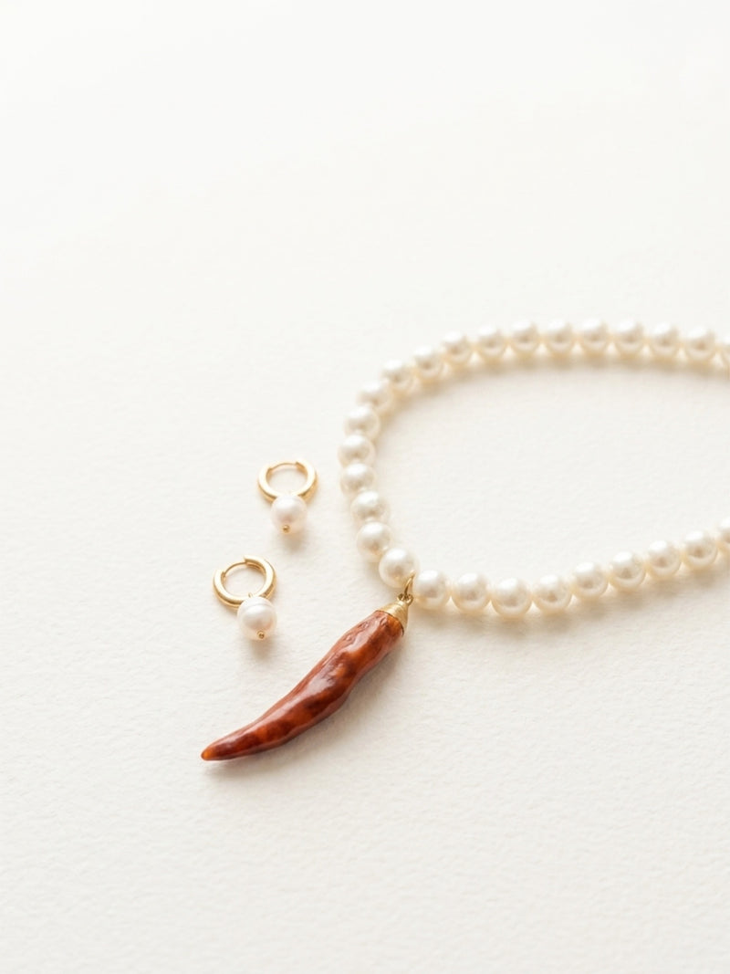 Spicy Pearls Necklace