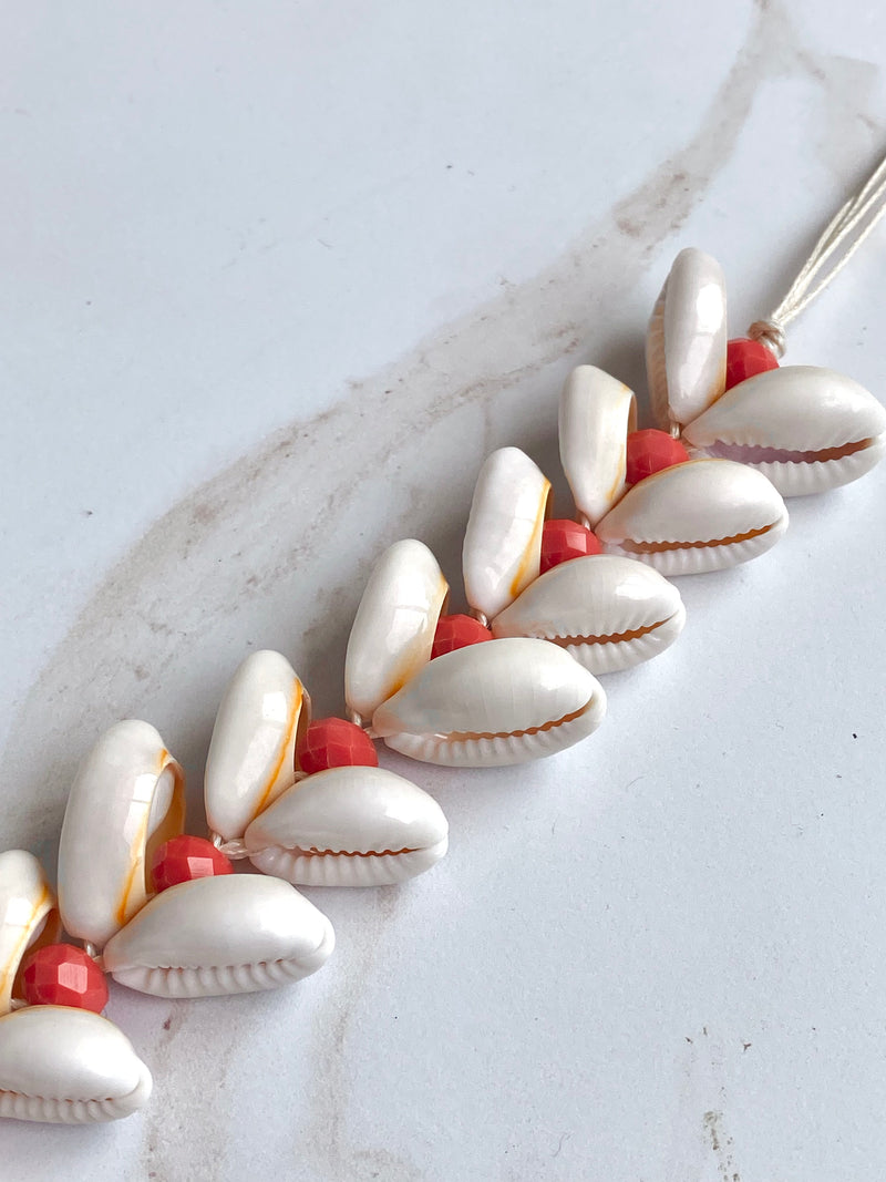 Koral Seashell Necklace